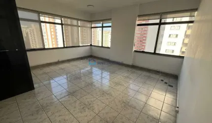 Conjunto comercial próximo ao metrô Saúde