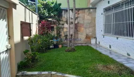 Sobrado próximo ao metrô Saúde, Zona Sul, 4 dormitórios (1 suíte) . 4 banheiros . 5 vagas . 215 m2