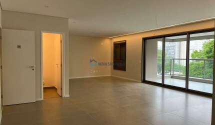 Apartamento à venda, 3 quartos,  no Campo Belo, prédio novo