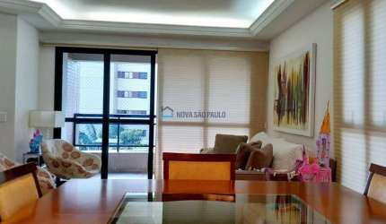 Apartamento Vila Mariana. 3 suítes. 2 vagas. 125m². Metrô Ana Rosa. Vago.