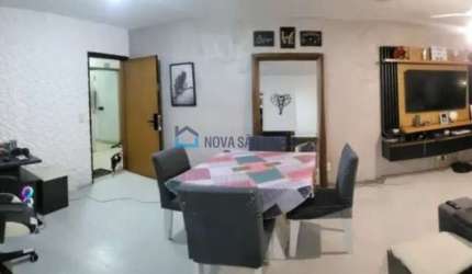 Apartamento no Brooklin, com 1 dormitório, sala, 1 vaga de garagem.