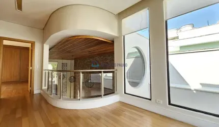 Venda. Vila Nova Conceição. Casa com 178m².  3 quartos. 2 vagas.
