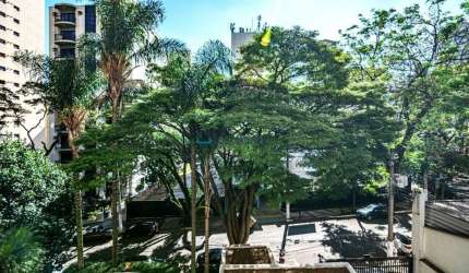 Venda Moema Índios. Apartamento com 228m², 4 dormitórios,  3 suítes. 4 vagas.