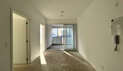 Apartamento à Venda na Vila Madalena, com 2 suítes e 1 vaga de garagem