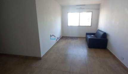 Apto Amplo, 80m2, 2 dormitórios ao lado do parque da aclimação.