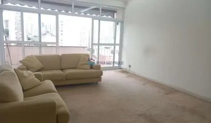 Apartamento 117m, 2 Dormitórios, 1 vaga-  Aclimação