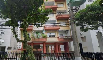 Apartamento com 173m² 3 dormiotiros 1 suite a 50mts da Praia do Gonzaga -Santos