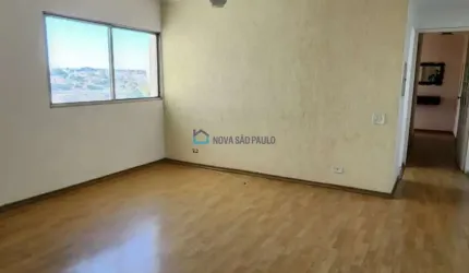 Apartamento a venda no Campo Belo, com 65m², com 2 dormitórios, sendo 01 suite.