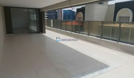 Apartamento a venda na Vila Nova Conceiçao, com 3 suítes, sendo a suíte Master com varanda