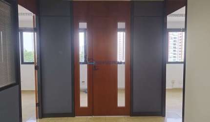 Sala Comercial, 2 vagas proximo ao Metro Praça da Árvore!