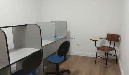 Comercial á Venda com 120m² Reformado na Liberdade
