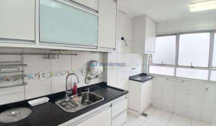 Apartamento com 3 quartos 1 suíte  à venda em Moema.