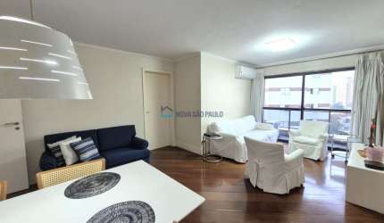 Amplo apartamento a venda em Mirandópolis