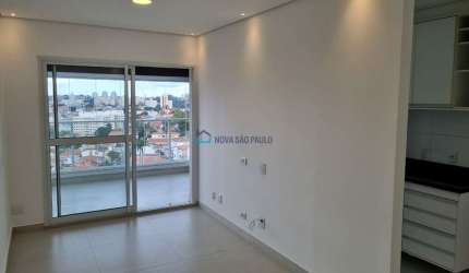 Apartamento à venda com 68m², 2 quartos e 1 vaga