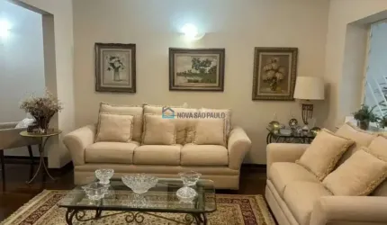 Sobrado à venda na Vila Mariana com 198 m²