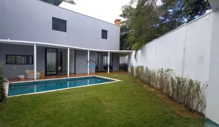 Localização privilegiada, bairro nobre, junto ao Pq. Ibirapuera