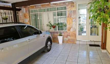 Sobrado a venda Cidade Vargas / Jabaquara . 4 dormitórios (1 suíte) . 4 banheiros . 2 vagas . 227 m2