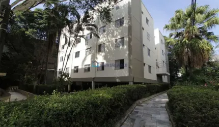 Condomínio fechado super arborizado, 3 dormitórios 50 metros do metro Jabaquara.
