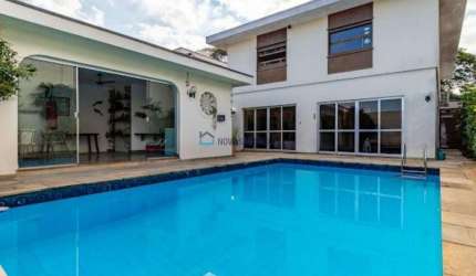 Casa na Granja Julieta com 363 m², 04 dormitórios sendo 04 suites