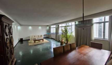 Apartamento a venda de 213 m², com três dormotõrios no Jardim Paulista