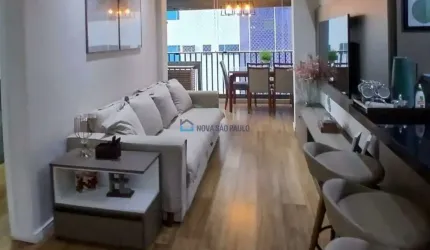 Apartamento com 02 Dormitórios, 01 Suíte - Metrô Saúde