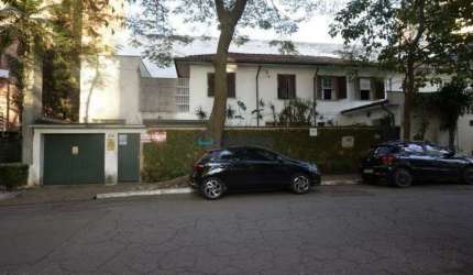 Casa em Moema Pássaros , 4 dormitórios 190 metros 2 vagas