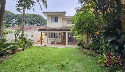 Brooklin, Casa com 453² de área construída