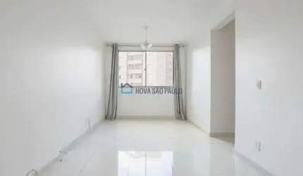 Apartamento com 02 dormitórios na região do Jabaquara.