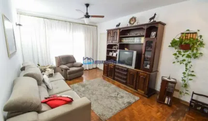 Sobrado/ Campo Belo/ 03 dormitórios/ 01 suíte/ 130 m² / 04 vagas