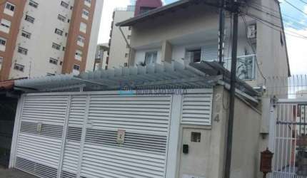 Sobrado seminovo próximo ao Metro Saúde.