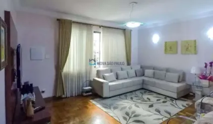Sobrado disponível para venda na região da Vila Mariana!