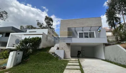 Casa de condomínio 3 dormitórios à venda no Bairro Condomínio Buena Vista com 200 m² de área privativa - 2 vagas de garagem