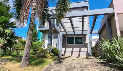 Casa de condomínio 3 dormitórios à venda no Bairro Condomínio Buena Vista com 140 m² de área privativa - 2 vagas de garagem