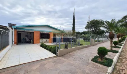 Casa 3 dormitórios à venda no Bairro Santo Onofre com 162 m² de área privativa - 4 vagas de garagem