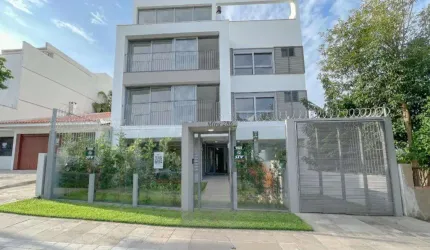 Cobertura 3 dormitórios à venda no Bairro Chácara das Pedras com 209 m² de área privativa - 2 vagas de garagem