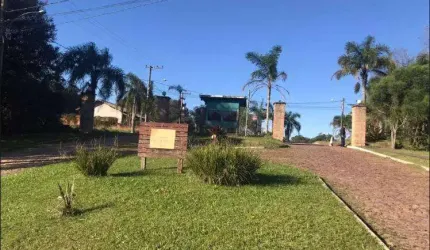 Casa de condomínio 3 dormitórios à venda no Bairro Cocão com 150 m² de área privativa - 2 vagas de garagem