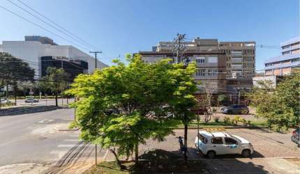 Apartamento 3 dormitórios à venda no Bairro Menino Deus com 95 m² de área privativa