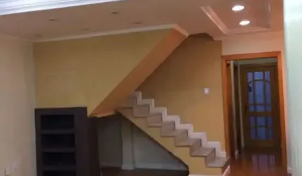 Casa 3 dormitórios à venda no Bairro Tarumã com 181 m² de área privativa