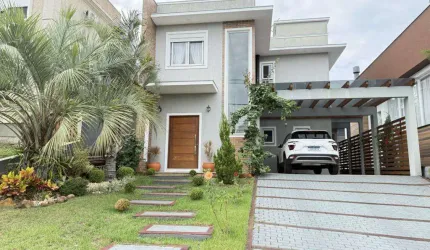 Casa de condomínio 3 dormitórios à venda no Bairro Condomínio Buena Vista com 205 m² de área privativa - 2 vagas de garagem