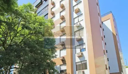 Cobertura 3 dormitórios à venda no Bairro São João com 211 m² de área privativa - 3 vagas de garagem