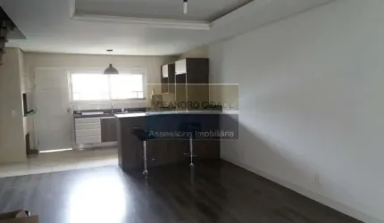 Casa 3 dormitórios à venda no Bairro São Sebastião com 233 m² de área privativa - 4 vagas de garagem