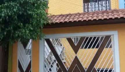 Sobrado à venda, 260 m² por R$ 1.200.000,00 - Parque Jaçatuba - Santo André/SP