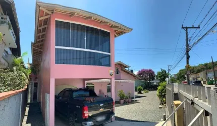 CASA no FLORESTA com 3 quartos para VENDA, 413 m²