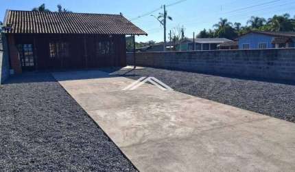 Casa para locação com 3 quartos, localizada no Barra do Sai - Itapoá SC