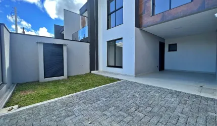 Sobrado em construcao no bairro Cruzeiro em Sao Jose dos pinhais