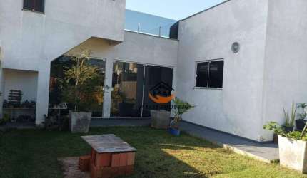 Sobrado  à venda de 124 m² por R$ 460..000 - Vila Nova - Joinville/SC