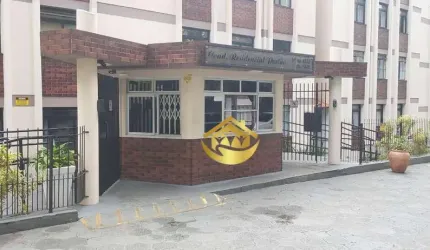 Apartamento com 3 dormitórios à venda, 74 m² por R$ 297.000,00 - Portão - Curitiba/PR