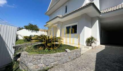 Casa no bairro Cascatinha em Curitiba