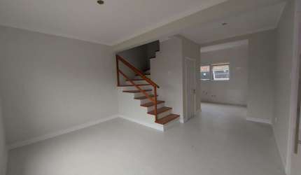 CASA 3D no bairro Jardim Planalto em Porto Alegre