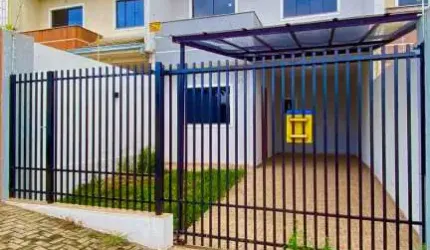 Sobrado 03 Quartos sendo um deles suíte - Prox. Max Atacadista Oficinas